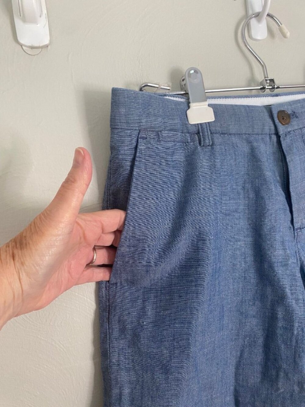 Chambray Rollup Shorts Banana Republic 0R Blue 100% cotton summer outdoors NWT - Picture 3 of 11